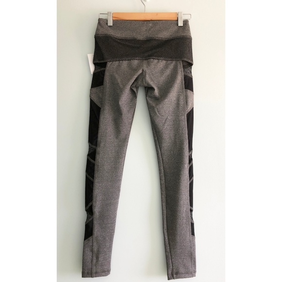 ELECTRIC YOGA Mesh Panel Leggings - Picture 5 of 8